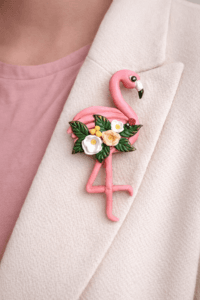 brosa-flamingo-roz-handmade-lut-polimeric-eva-art-pe-sacou-alb