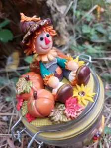 borcanas decorativ cu paiata colectia de toaman decor handmade cu bostanei