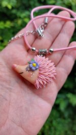 colier cu arici handmade