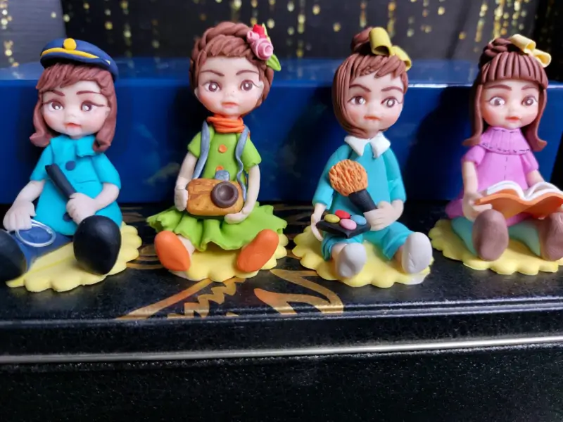 figurine cu meserii pentru tort la un an fetita